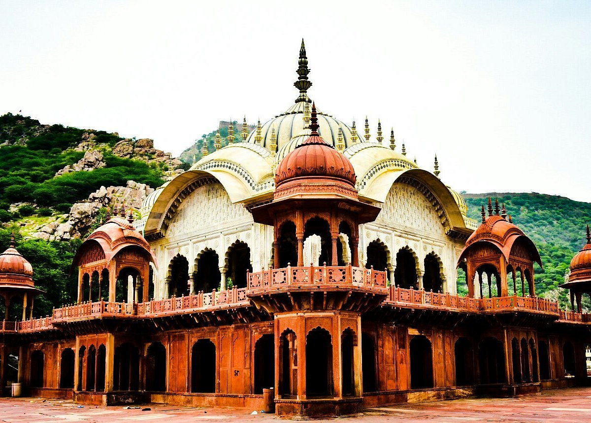 Sajjangarh-Monsoon-Palace